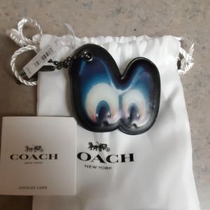 Coach Disney X Snow White Eyes